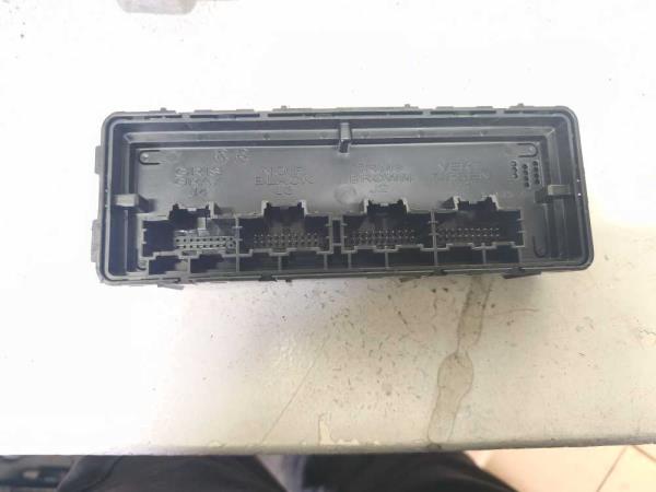 BOITIER CLIME OPEL - Vue 2